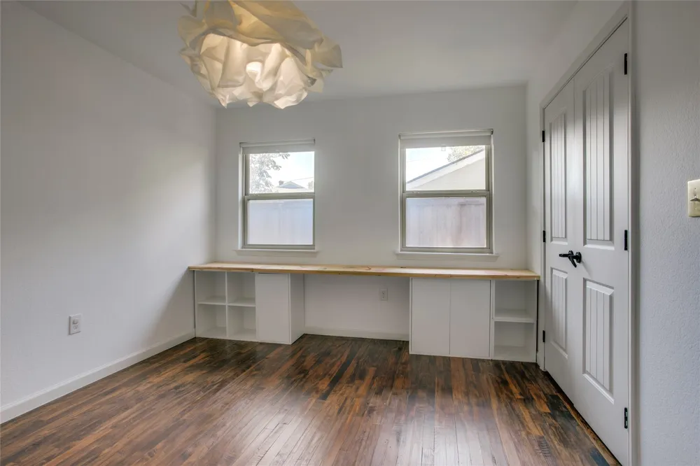 1436 S Marlborough Avenue Dallas, TX 75208