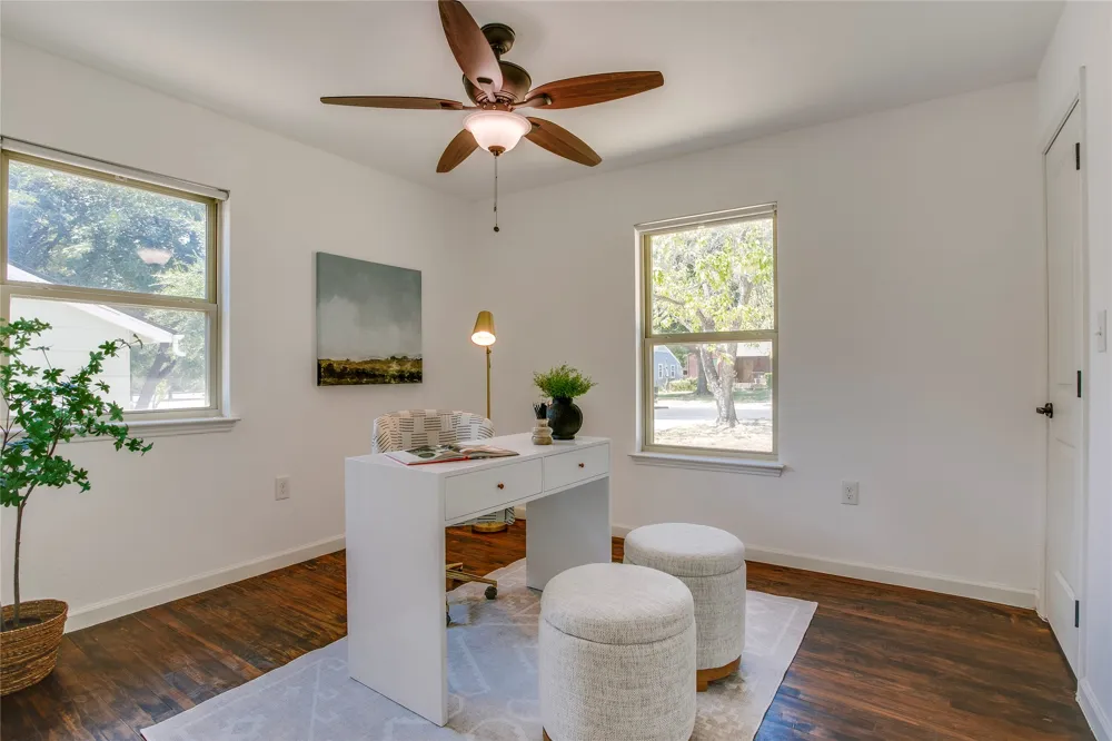 1436 S Marlborough Avenue Dallas, TX 75208