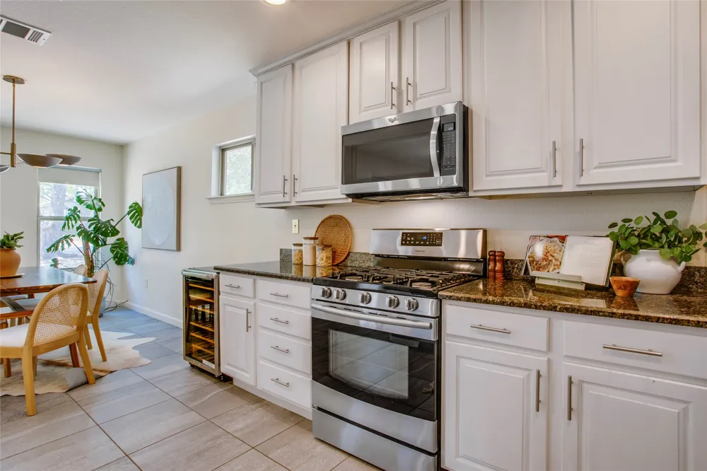 1436 S Marlborough Avenue Dallas, TX 75208