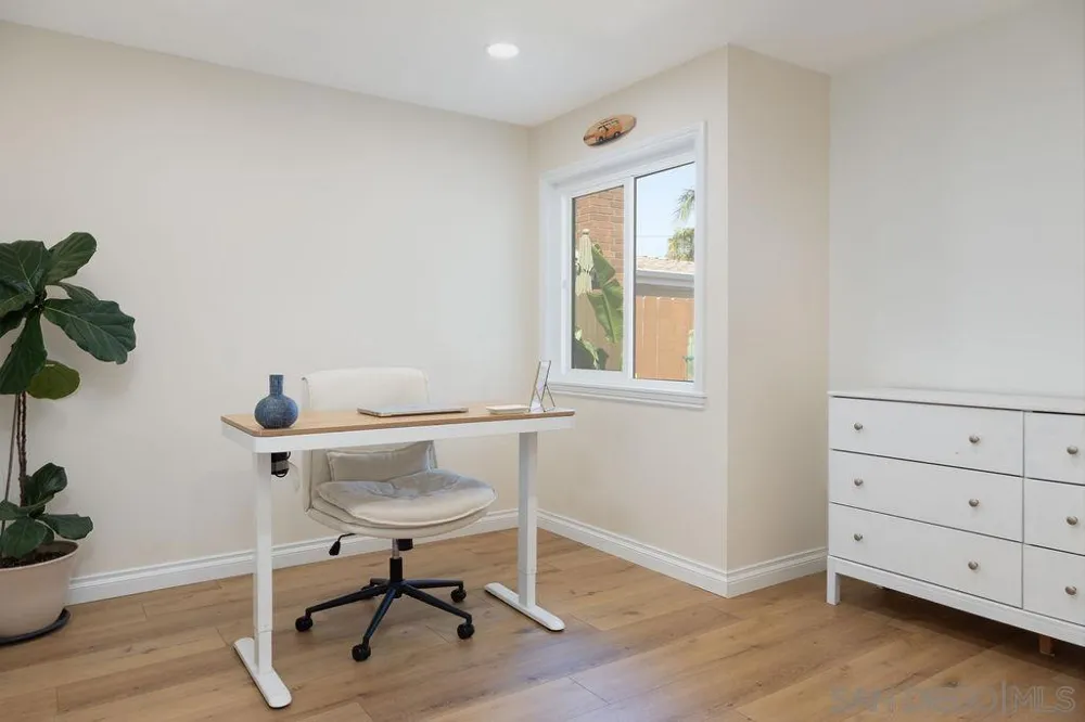 1609 Grandview Oceanside, CA 92054