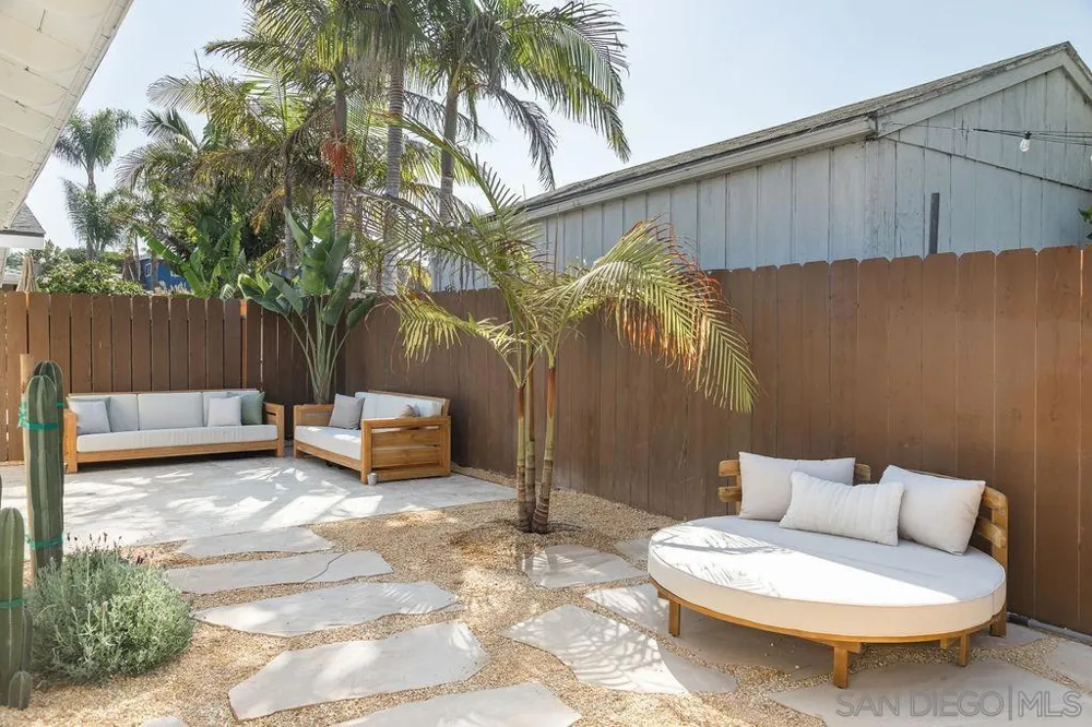 1609 Grandview Oceanside, CA 92054