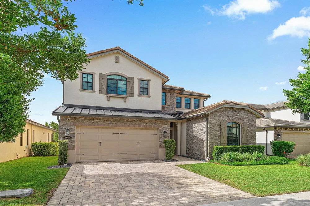 8907 Grand Prix Lane Boynton Beach, FL 33472