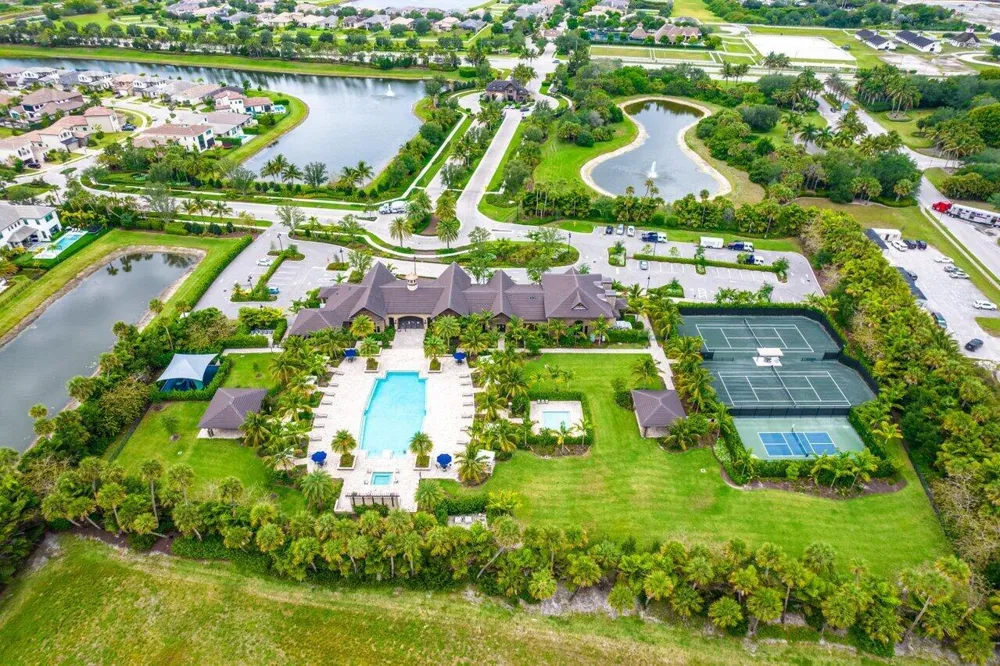 8907 Grand Prix Lane Boynton Beach, FL 33472