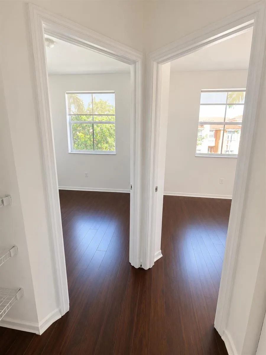 906 SW 143rd Avenue #2005 Pembroke Pines, FL 33027