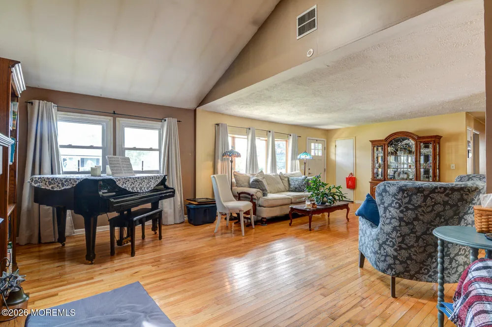 105 Fairway Drive Brick, NJ 08724