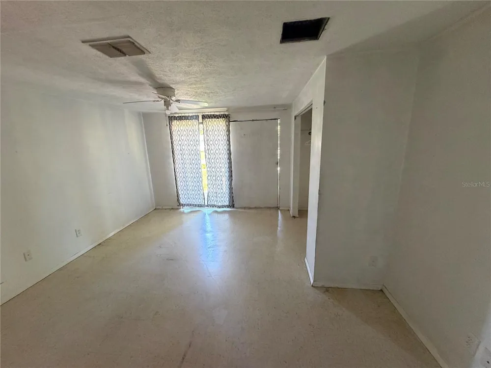 38404 14TH AVENUE Zephyrhills, FL 33542