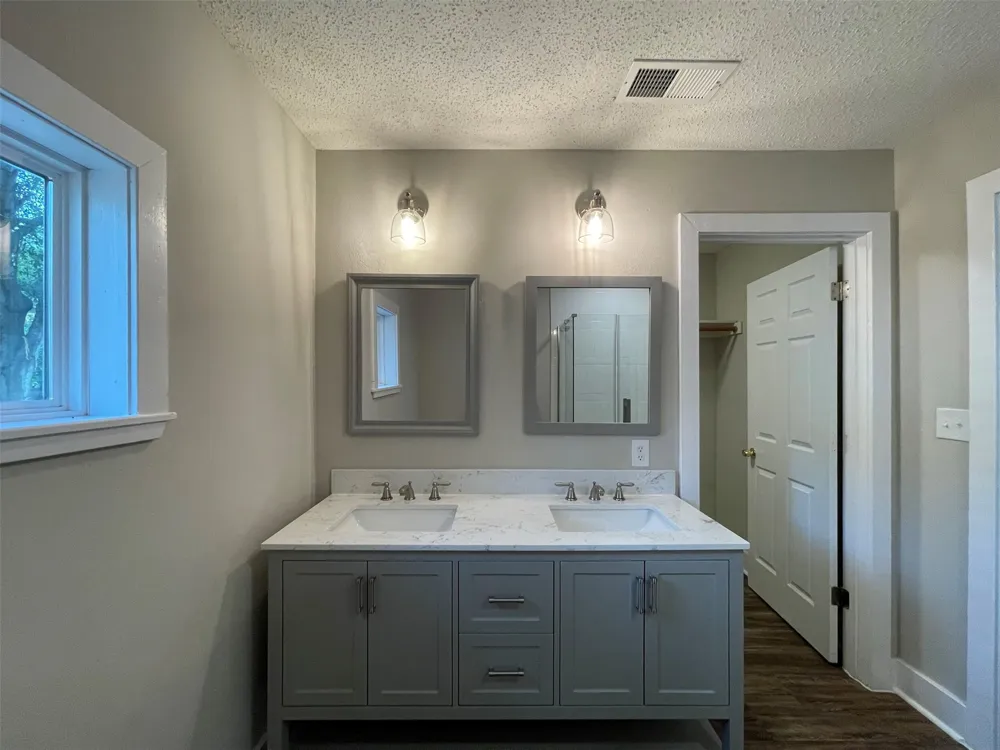 503 Byrne Street Smithville, TX 78957