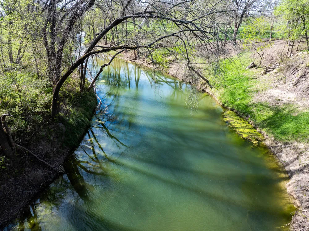 1919 County Road 429 Rockdale, TX 76567