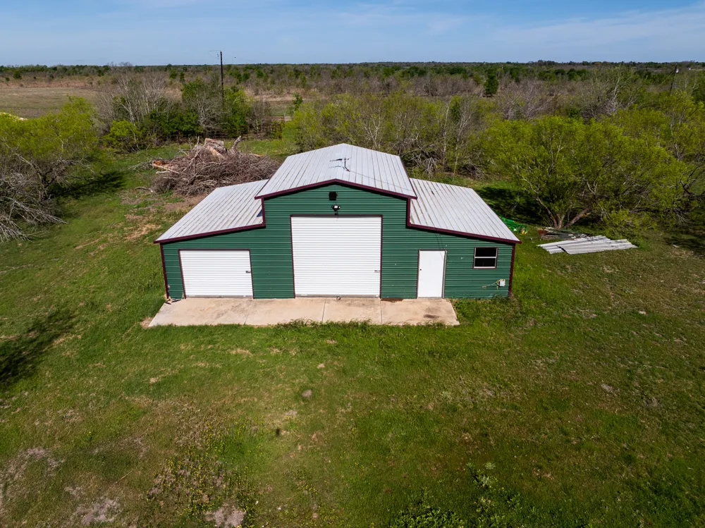 1919 County Road 429 Rockdale, TX 76567