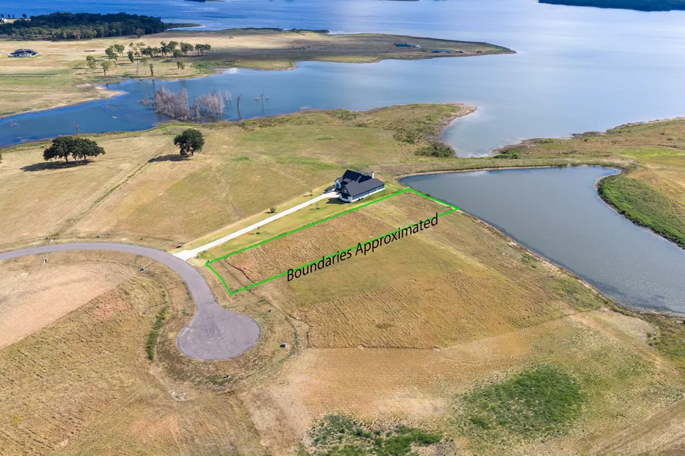 425 Sailview Court Honey Grove, TX 75446