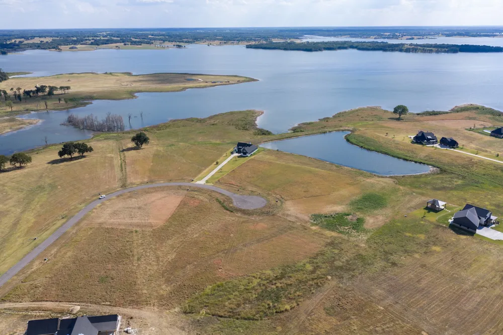 425 Sailview Court Honey Grove, TX 75446