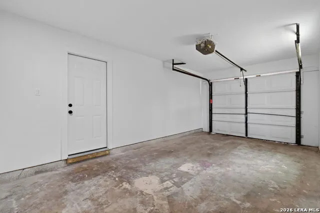 1215 Olive Jourdanton, TX 78026