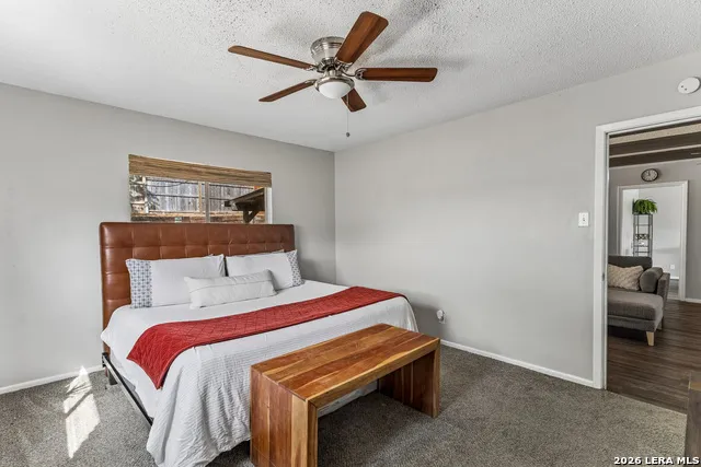 13017 Welcome Dr Live Oak, TX 78233