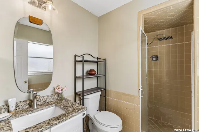 13017 Welcome Dr Live Oak, TX 78233