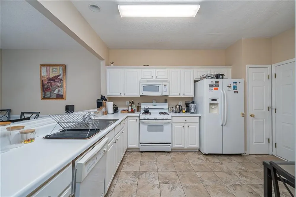 129 Regent Place Woodstock, GA 30188