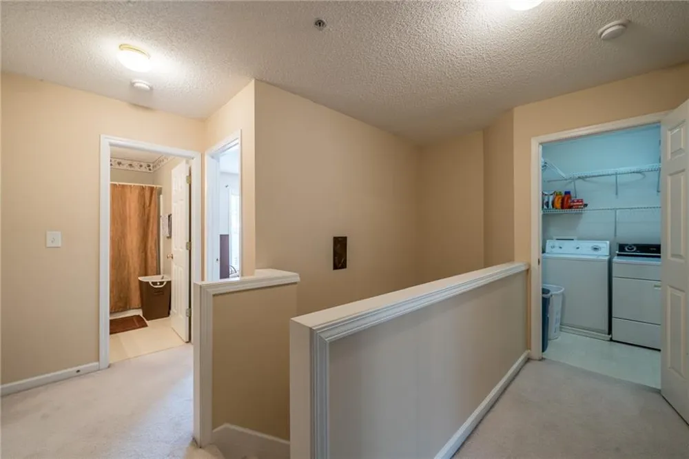 129 Regent Place Woodstock, GA 30188