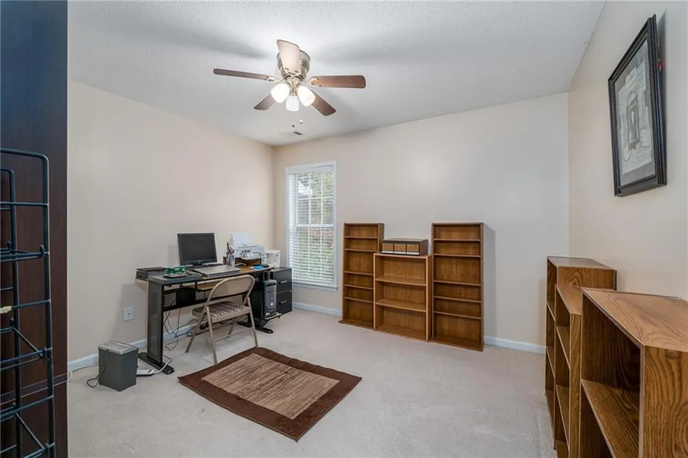 129 Regent Place Woodstock, GA 30188