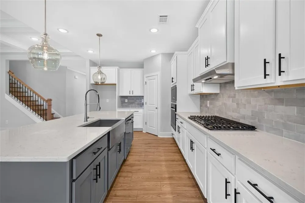 4779 E Reed Road Gainesville, GA 30507