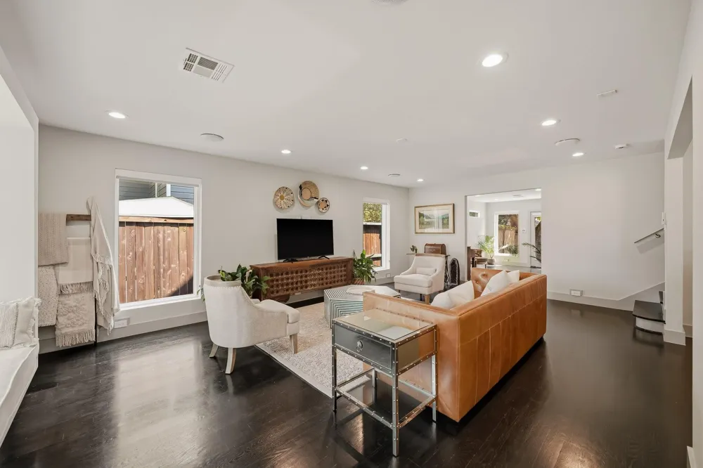 4374 Harvest Lane Houston, TX 77004