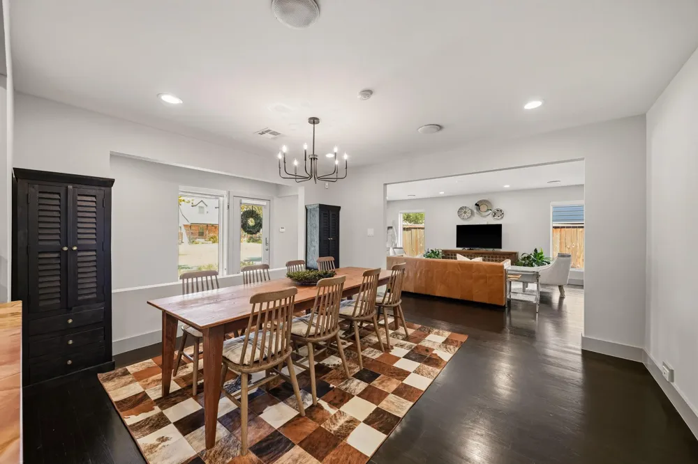 4374 Harvest Lane Houston, TX 77004