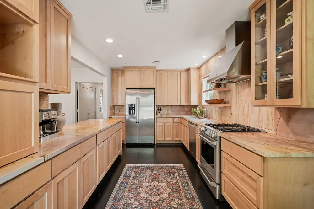 4374 Harvest Lane Houston, TX 77004