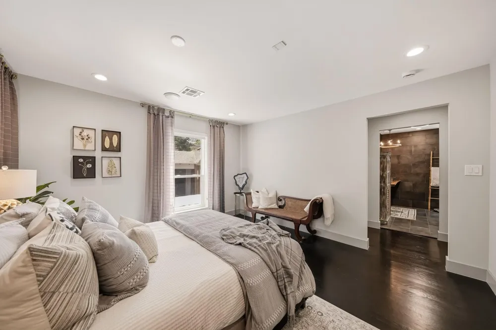 4374 Harvest Lane Houston, TX 77004