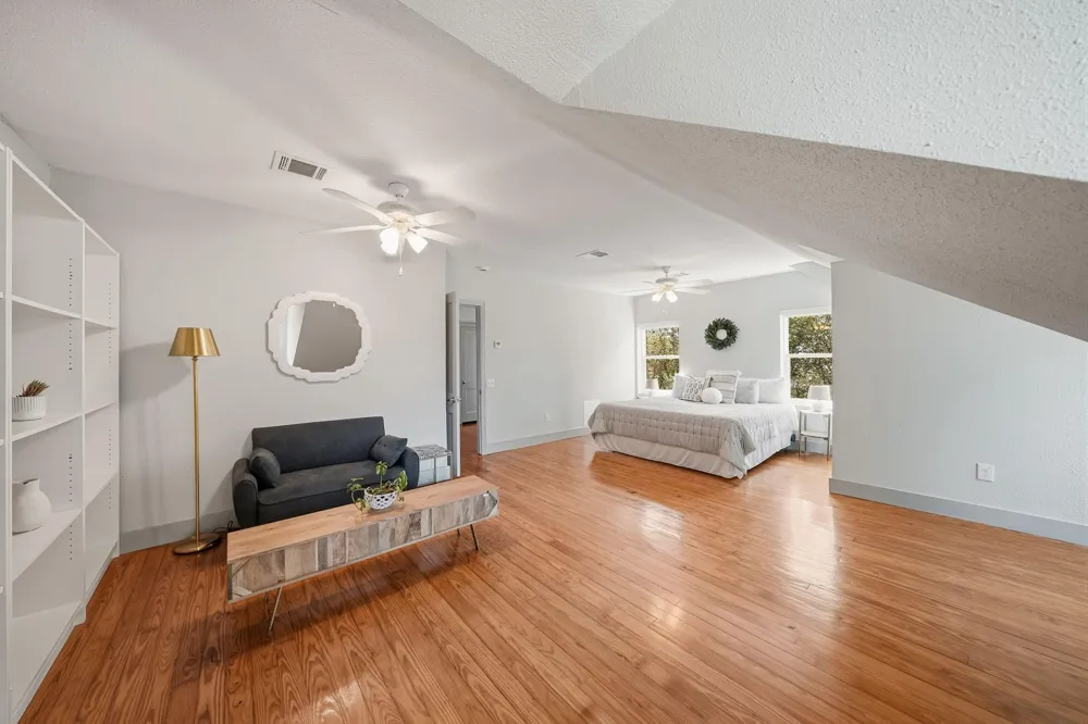 4374 Harvest Lane Houston, TX 77004