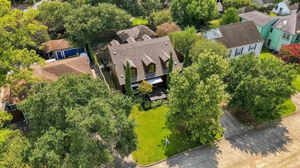 4374 Harvest Lane Houston, TX 77004