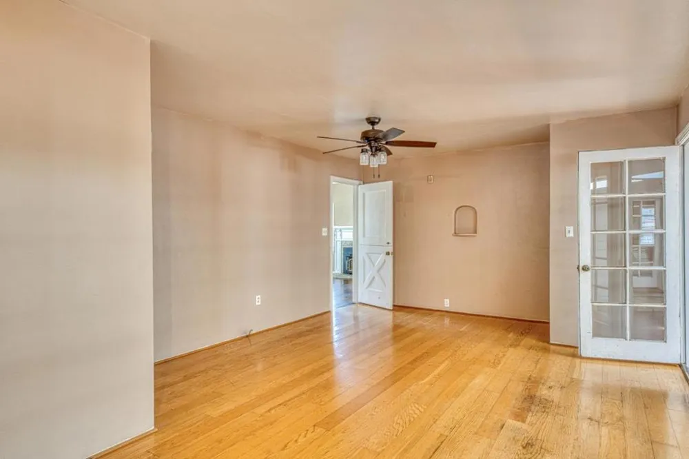 345 Homestead Avenue Salinas, CA 93901