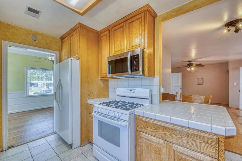 345 Homestead Avenue Salinas, CA 93901