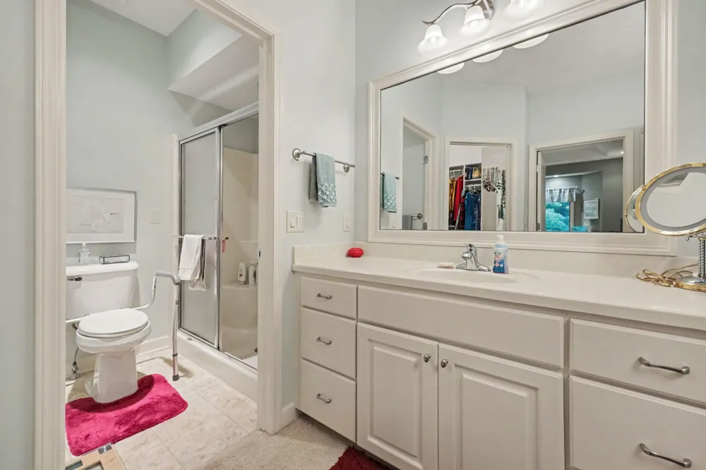 2860 Willow Ln Court NE Grand Rapids, MI 49525