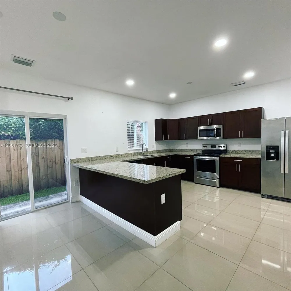 1531 NW 55th Ter #1531 Miami, FL 33142