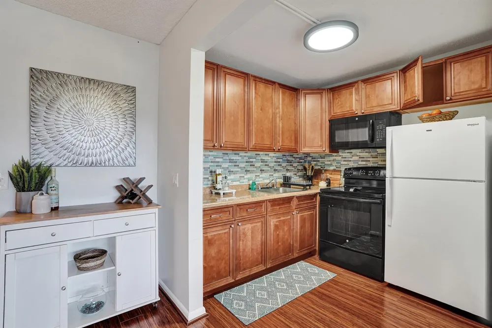 566 Fanshaw Boca Raton, FL 33434