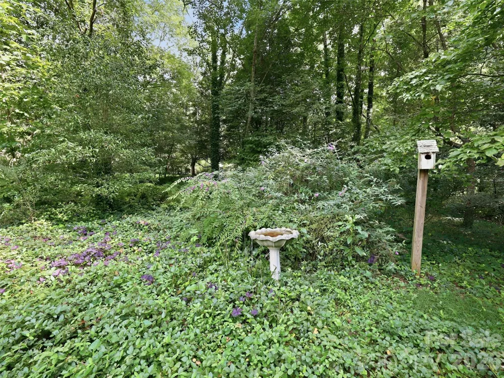 12 Legendary Road Hendersonville, NC 28739