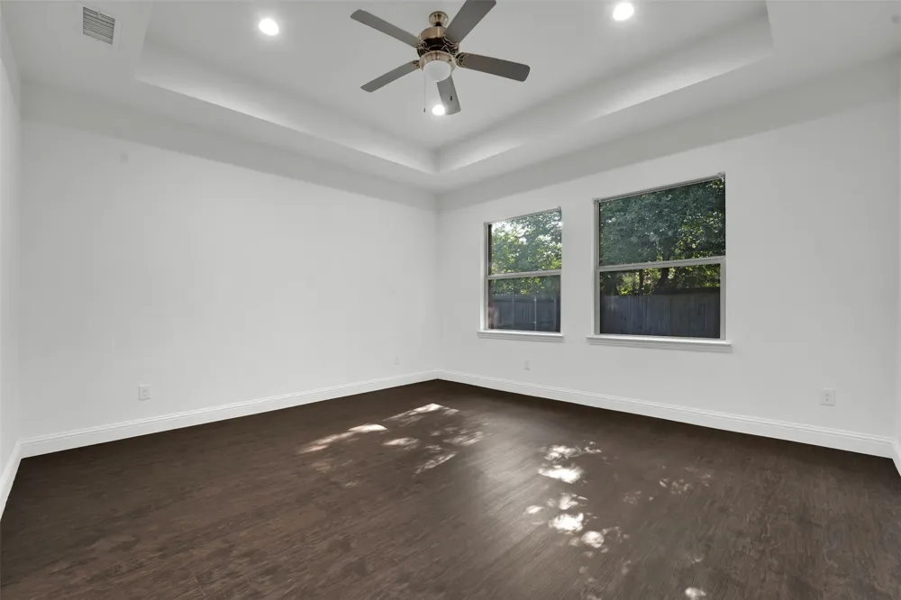 4902 Rimwood Drive Balch Springs, TX 75180