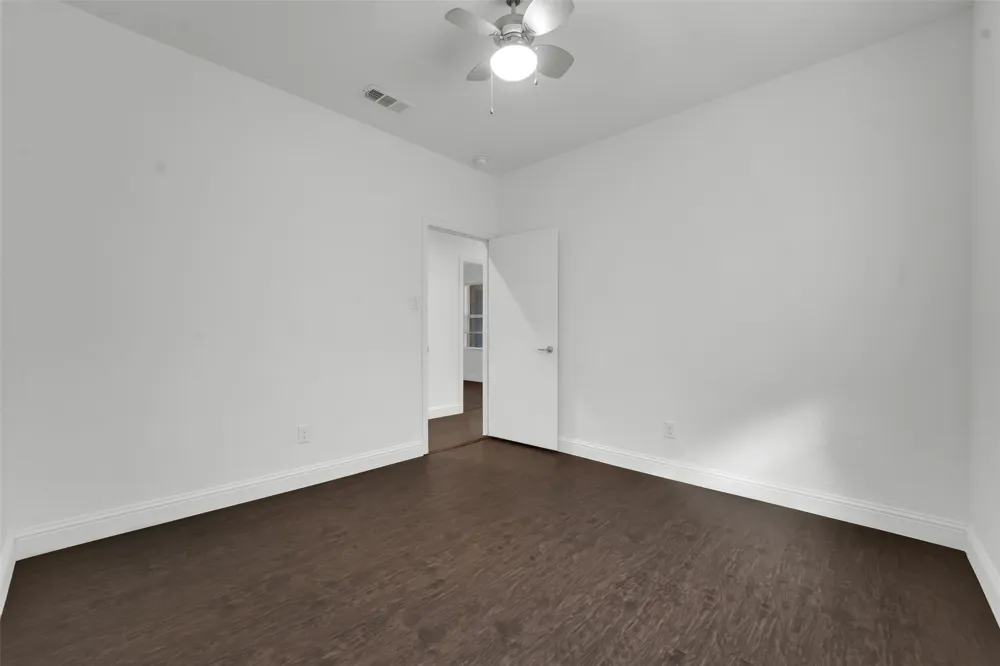 4902 Rimwood Drive Balch Springs, TX 75180