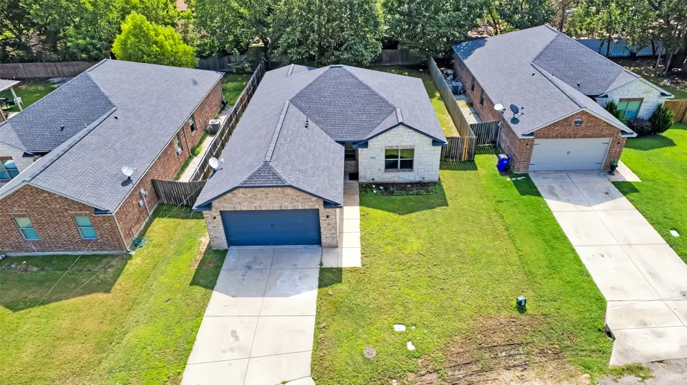 4902 Rimwood Drive Balch Springs, TX 75180