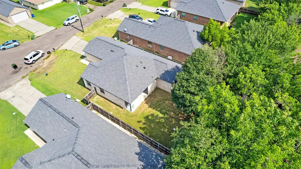 4902 Rimwood Drive Balch Springs, TX 75180