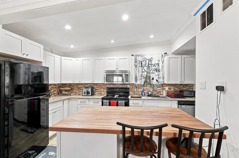 730 GARDENIA DRIVE Royal Palm Beach, FL 33411