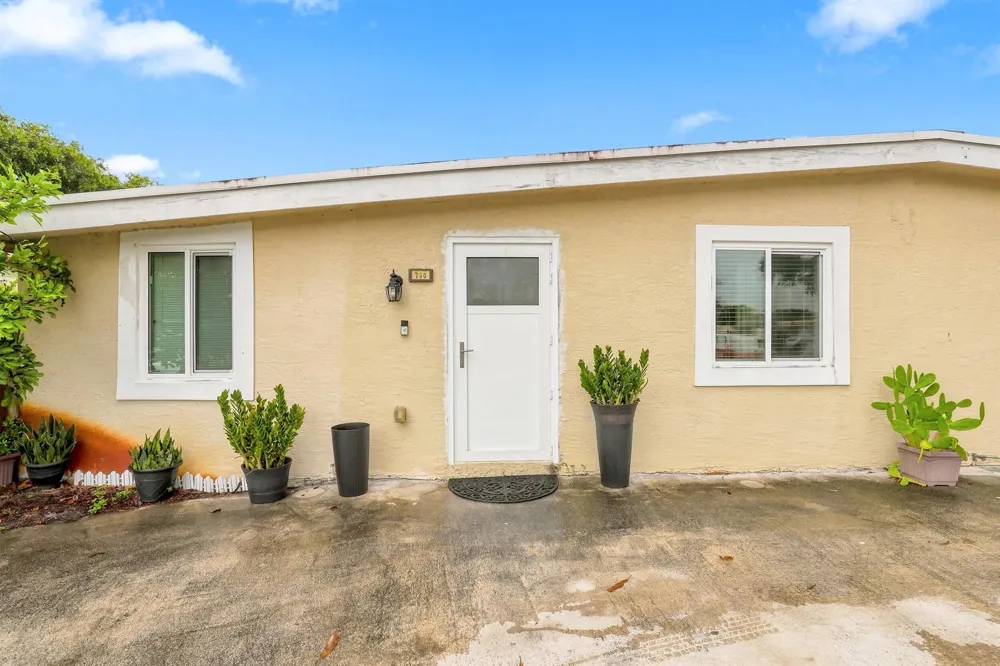730 GARDENIA DRIVE Royal Palm Beach, FL 33411