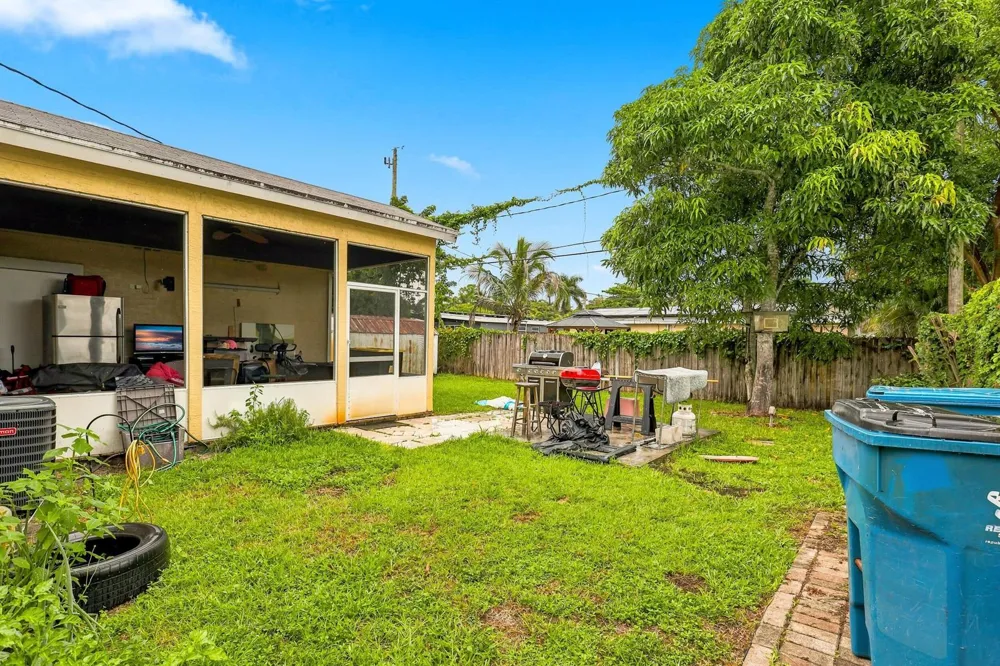 730 GARDENIA DRIVE Royal Palm Beach, FL 33411