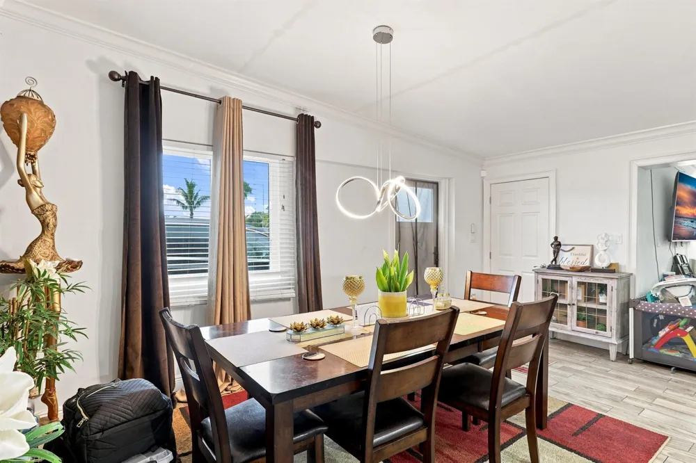 730 GARDENIA DRIVE Royal Palm Beach, FL 33411