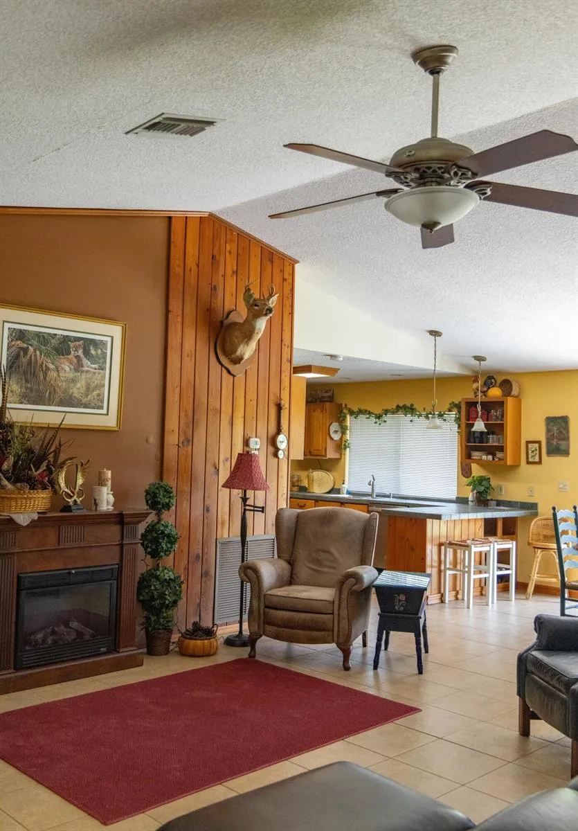 32801 US Highway 441 Highway #36 Okeechobee, FL 34972