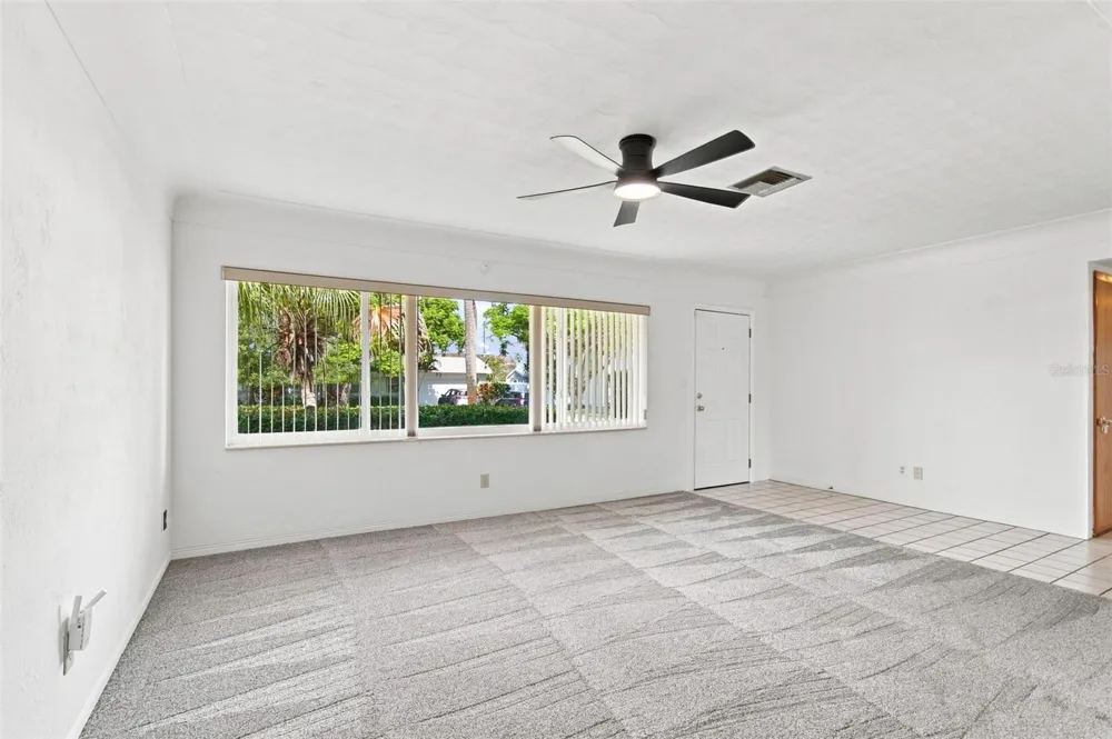 2101 WINCHESTER ROAD St Petersburg, FL 33710
