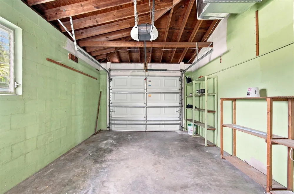 2101 WINCHESTER ROAD St Petersburg, FL 33710