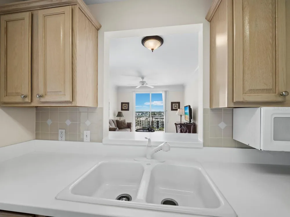 750 TAMIAMI TRAIL #906 Sarasota, FL 34236