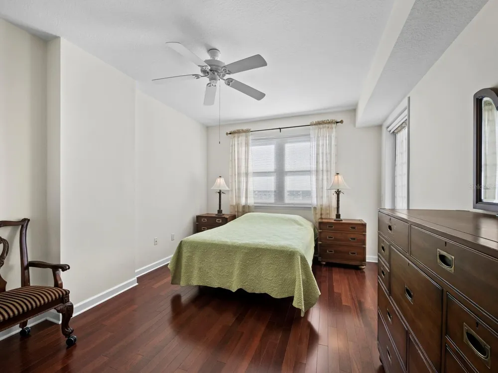 750 TAMIAMI TRAIL #906 Sarasota, FL 34236