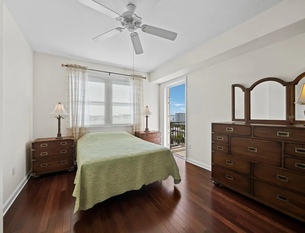 750 TAMIAMI TRAIL #906 Sarasota, FL 34236