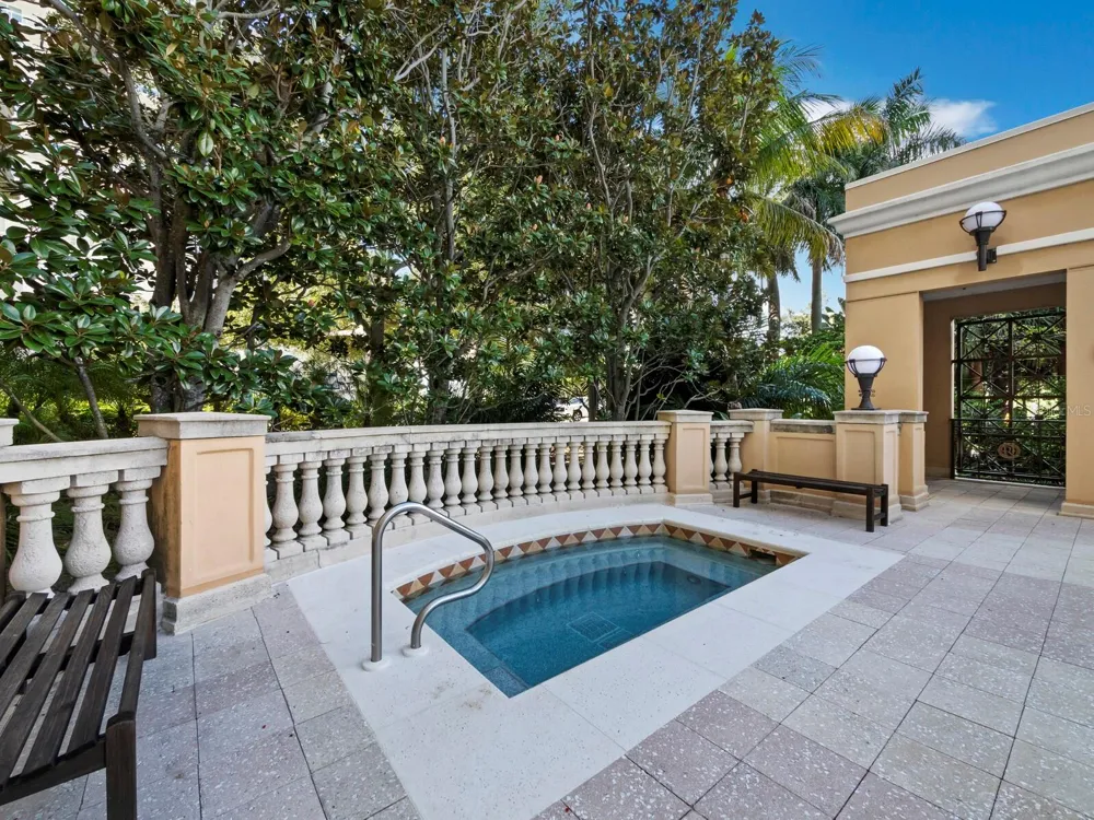 750 TAMIAMI TRAIL #906 Sarasota, FL 34236