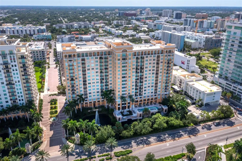 750 TAMIAMI TRAIL #906 Sarasota, FL 34236